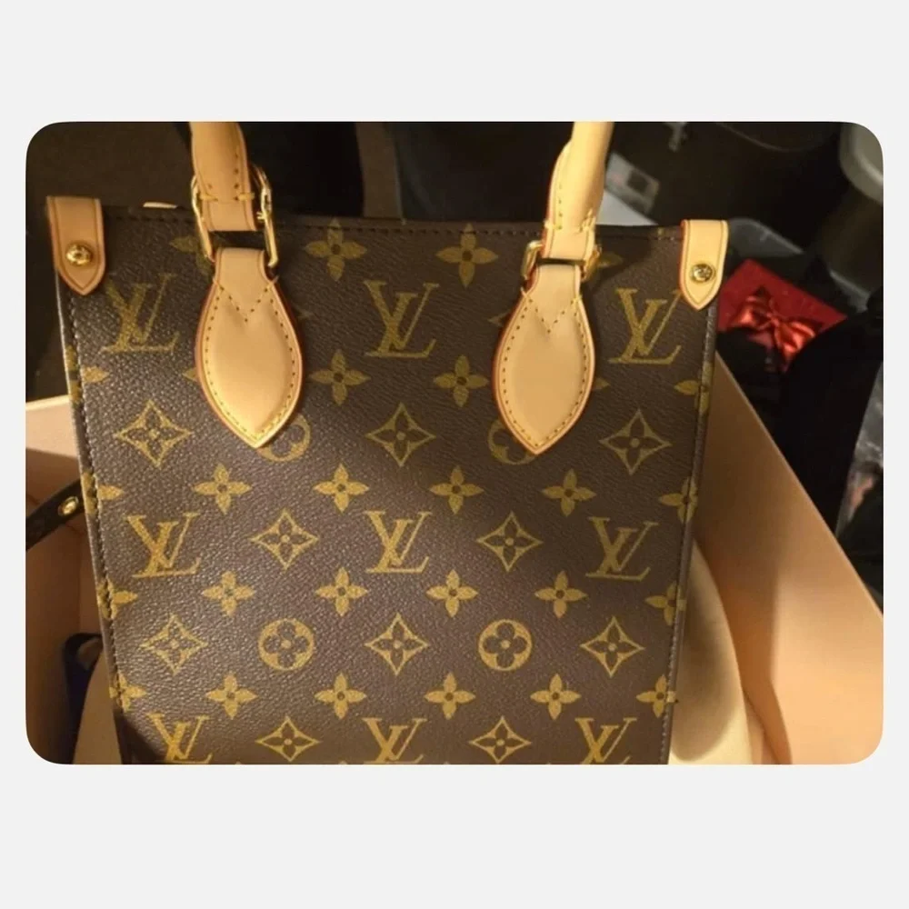 Louis Vuitton Sac Plat BB monogram canvas. New with dust bag and box.